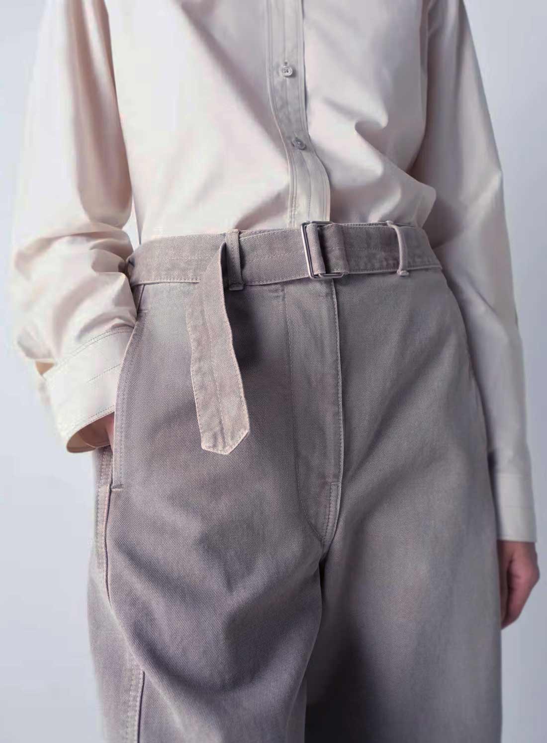 Fashion trousers styling